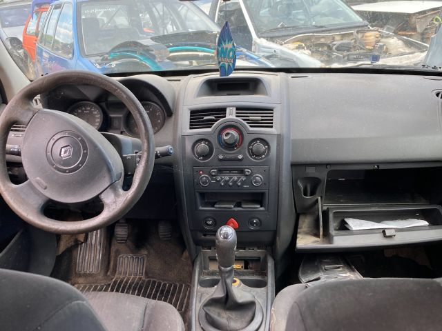 bontott RENAULT MEGANE II Bal hátsó Ülés