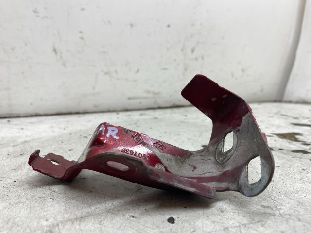 bontott RENAULT MEGANE II Bal Sárvédő Oldaltartó