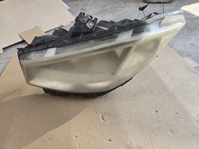 bontott RENAULT MEGANE II Bal Xenon Fényszóró