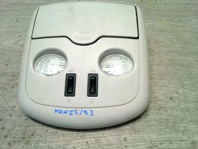 bontott RENAULT MEGANE II Beltér Világítás Első