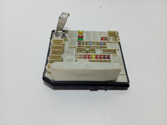 bontott RENAULT MEGANE II Biztosítéktábla Csomagtér