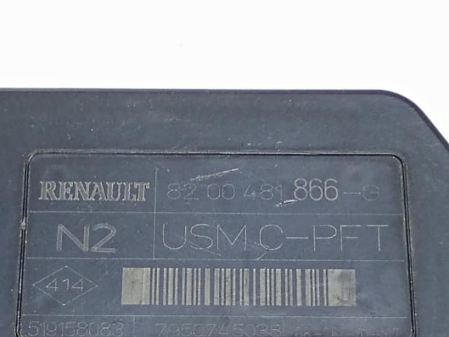 bontott RENAULT MEGANE II Biztosítéktábla Csomagtér