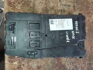 bontott RENAULT MEGANE II Biztosítéktábla Utastér