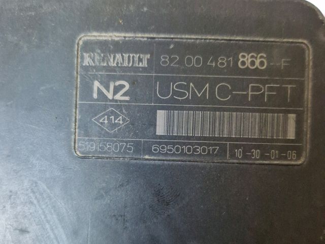 bontott RENAULT MEGANE II Biztosítéktábla Utastér