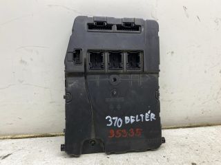 bontott RENAULT MEGANE II Biztosítéktábla Utastér