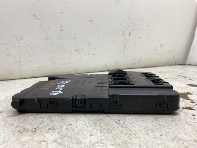 bontott RENAULT MEGANE II Biztosítéktábla Utastér