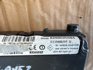 bontott RENAULT MEGANE II Biztosítéktábla Utastér