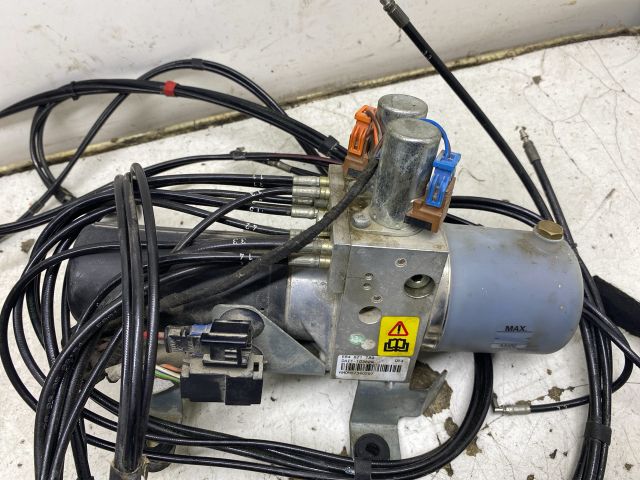 bontott RENAULT MEGANE II Cabrio Tetőmozgató Hidraulika Szivattyú