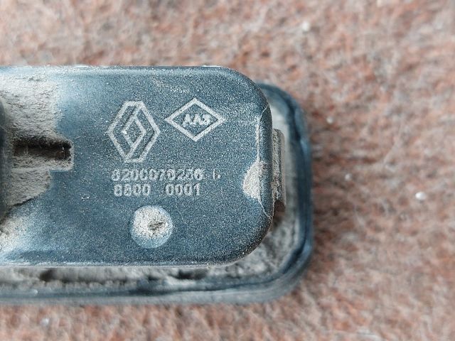 bontott RENAULT MEGANE II Csomagtér Nyitó Kar / Gomb