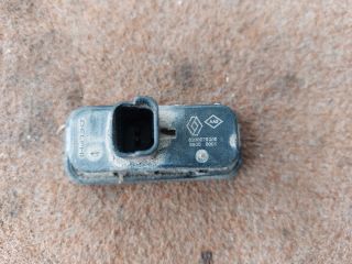 bontott RENAULT MEGANE II Csomagtér Nyitó Kar / Gomb