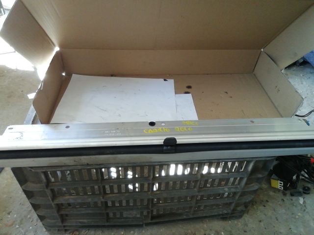 bontott RENAULT MEGANE II Csomagtér Roló