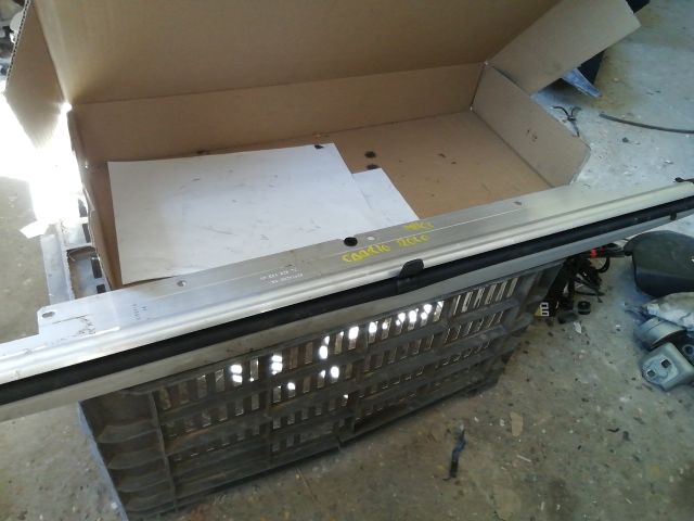 bontott RENAULT MEGANE II Csomagtér Roló