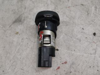 bontott RENAULT MEGANE II Csomagtér Szivargyújtó Aljzat