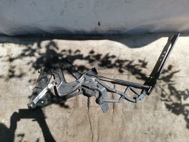 bontott RENAULT MEGANE II Csomagtérajtó Bal Zsanér