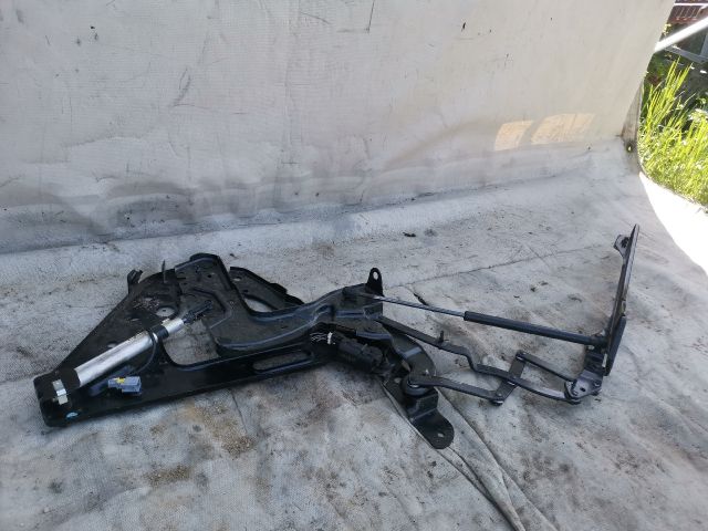 bontott RENAULT MEGANE II Csomagtérajtó Bal Zsanér