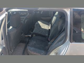 bontott RENAULT MEGANE II Csomagtérajtó Burkolat Alsó