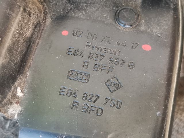 bontott RENAULT MEGANE II Csomagtérajtó Jobb Zsanér