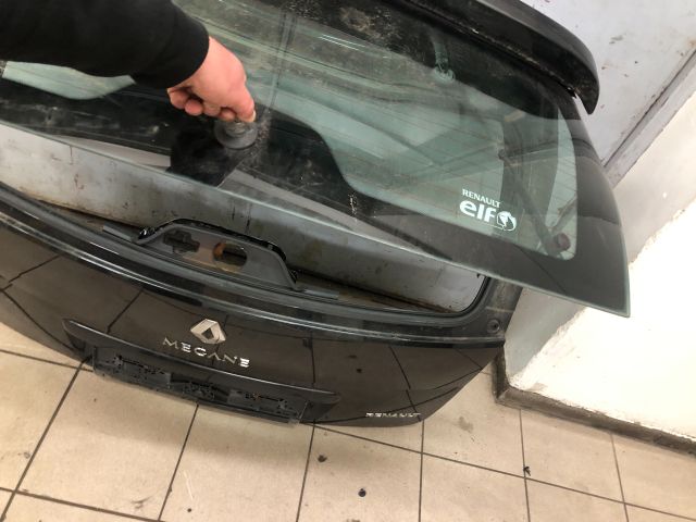 bontott RENAULT MEGANE II Csomagtérajtó (Részeivel)