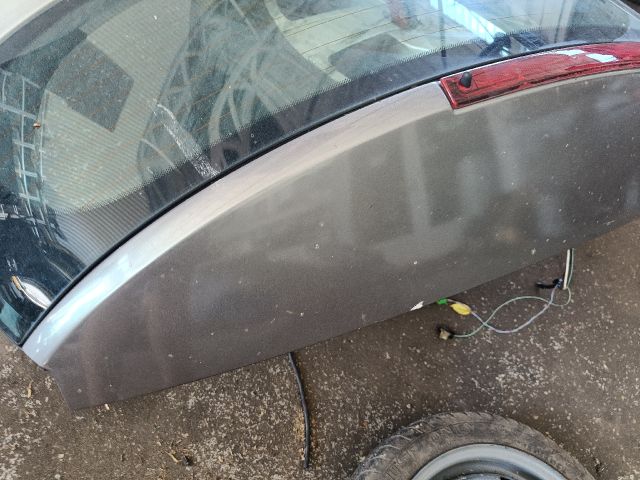 bontott RENAULT MEGANE II Csomagtérajtó (Részeivel)