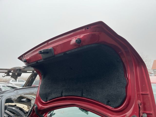 bontott RENAULT MEGANE II Csomagtérajtó (Részeivel)