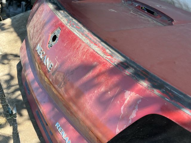 bontott RENAULT MEGANE II Csomagtérajtó (Üres lemez)