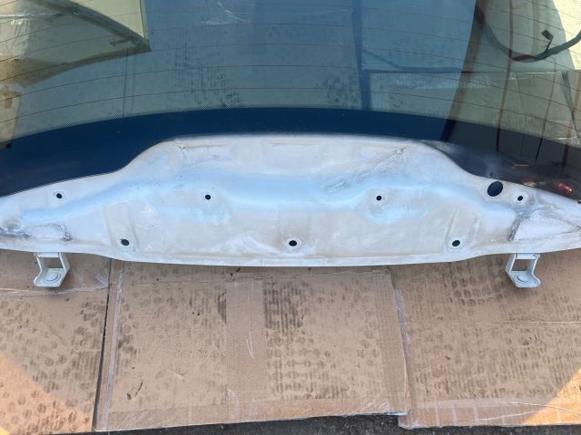 bontott RENAULT MEGANE II Csomagtérajtó (Üres lemez)