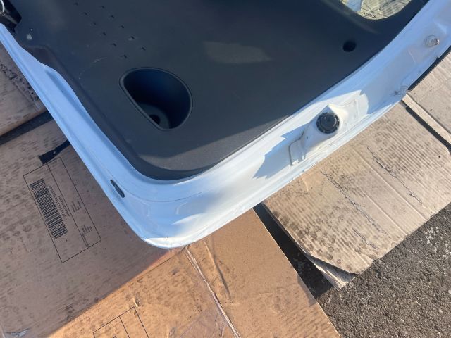 bontott RENAULT MEGANE II Csomagtérajtó (Üres lemez)