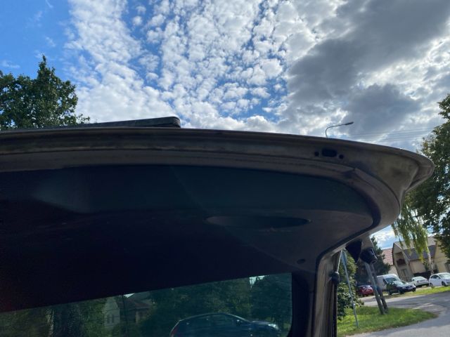 bontott RENAULT MEGANE II Csomagtérajtó (Üres lemez)