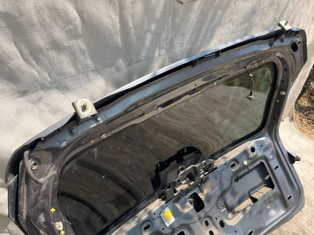 bontott RENAULT MEGANE II Csomagtérajtó (Üres lemez)