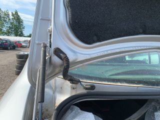 bontott RENAULT MEGANE II Csomagtérajtó (Üres lemez)