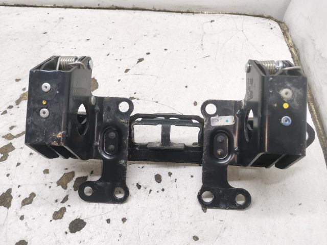 bontott RENAULT MEGANE II Csomagtérajtó Zárszerkezet