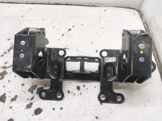 bontott RENAULT MEGANE II Csomagtérajtó Zárszerkezet