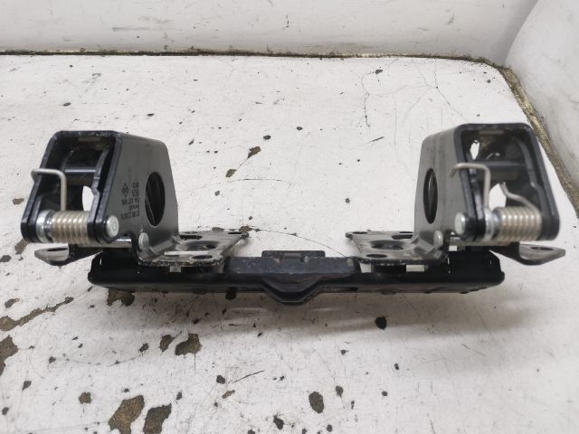 bontott RENAULT MEGANE II Csomagtérajtó Zárszerkezet