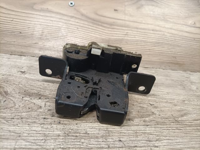 bontott RENAULT MEGANE II Csomagtérajtó Zárszerkezet