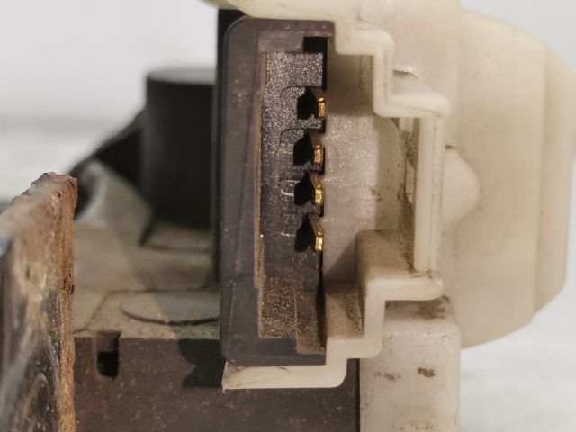 bontott RENAULT MEGANE II Csomagtérajtó Zárszerkezet