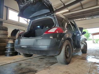 bontott RENAULT MEGANE II Csomagtérajtó Zárszerkezet