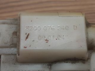 bontott RENAULT MEGANE II Csomagtérajtó Zárszerkezet