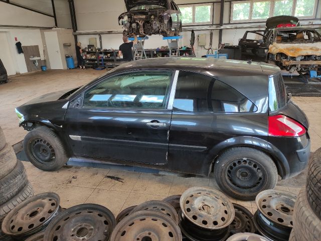 bontott RENAULT MEGANE II Csomagtérajtó Zárszerkezet