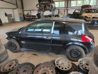 bontott RENAULT MEGANE II Csomagtérajtó Zárszerkezet