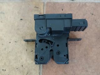 bontott RENAULT MEGANE II Csomagtérajtó Zárszerkezet