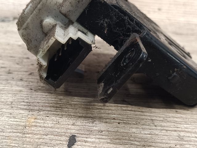 bontott RENAULT MEGANE II Csomagtérajtó Zárszerkezet