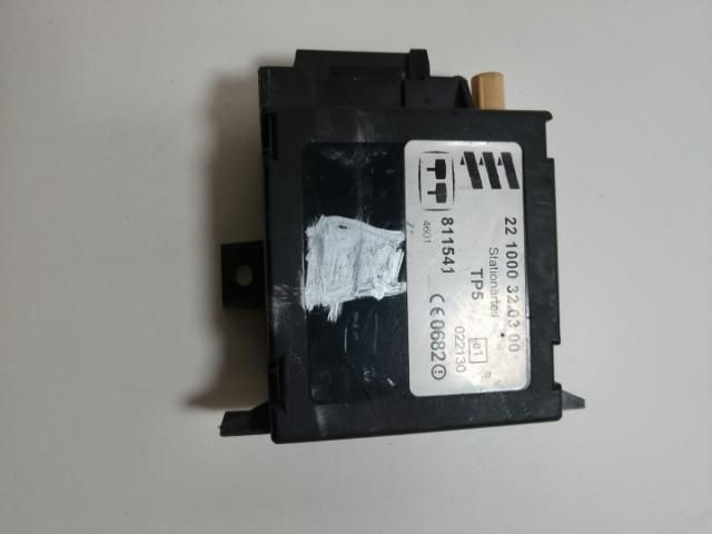 bontott RENAULT MEGANE II Elektronika (Magában)