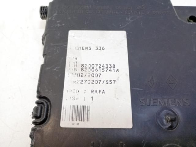 bontott RENAULT MEGANE II Elektronika (Magában)