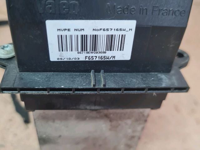 bontott RENAULT MEGANE II Előtét Ellenállás Fűtőmotor