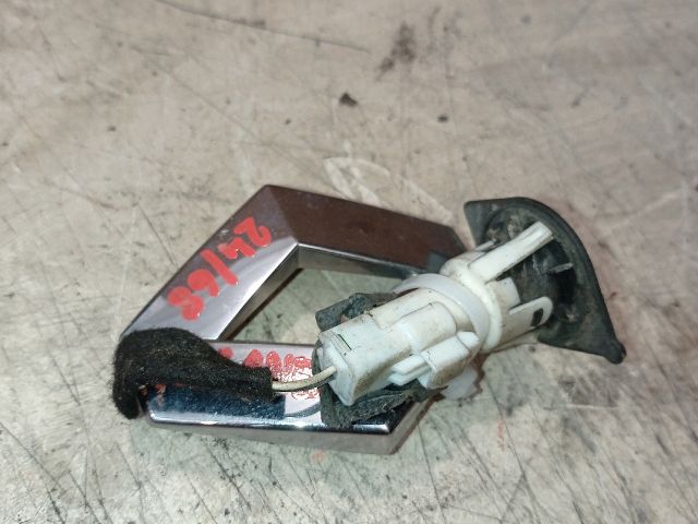 bontott RENAULT MEGANE II Első Embléma