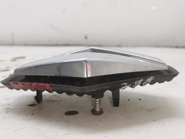 bontott RENAULT MEGANE II Első Embléma