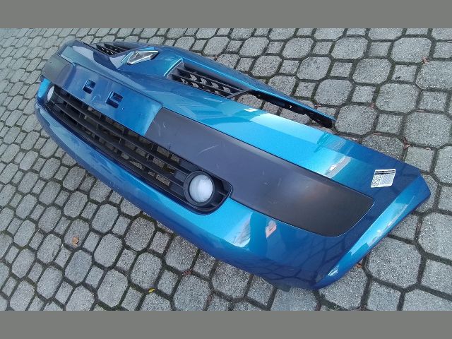 bontott RENAULT MEGANE II Első Lökhárító (Részeivel)