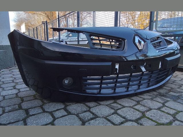 bontott RENAULT MEGANE II Első Lökhárító (Részeivel)