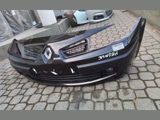 bontott RENAULT MEGANE II Első Lökhárító (Részeivel)