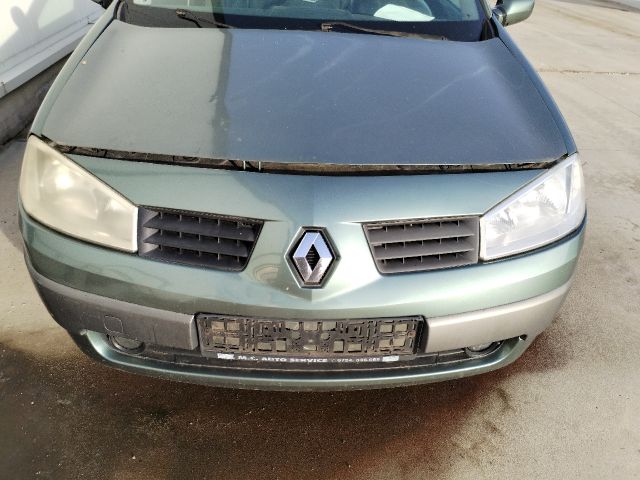 bontott RENAULT MEGANE II Első Lökhárító (Részeivel)